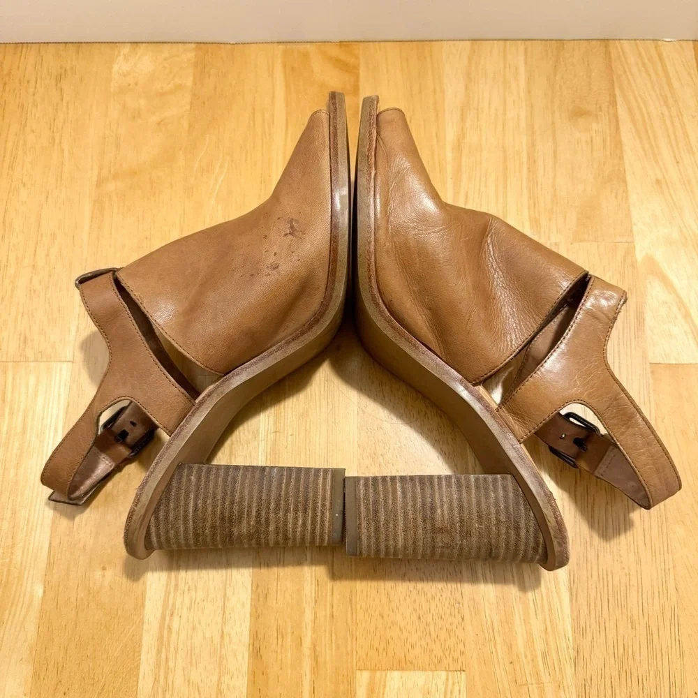 Madewell “Slyvain” Tan Leather Block Heel Sandals Size 9
